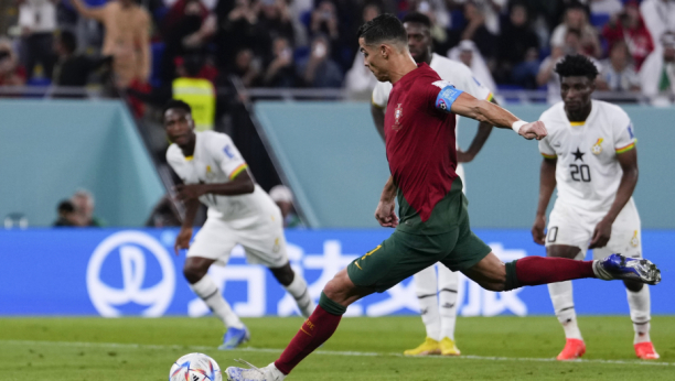 PRVI GOL KRISTIJANA U KATARU Ronaldo puljubio loptu pa je zakcao u mrežu (VIDEO)