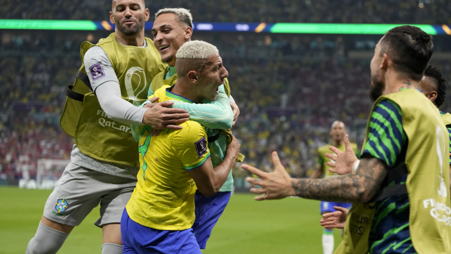 NIJE USPEO DA ZADRŽI SUZE Brazilac razgovarao sa Ronaldom, a onda potpuno doživeo emotivni slom (VIDEO)