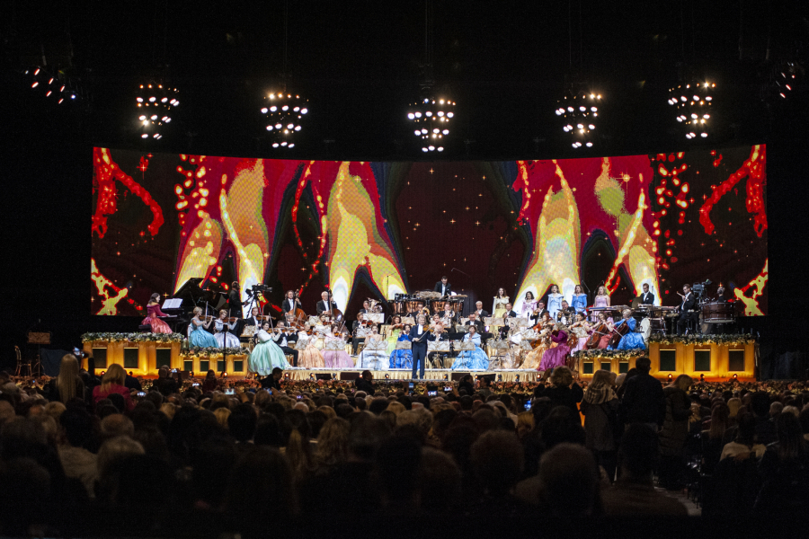 Andre Rieu očarao Beogradsku publiku u rasprodatoj Areni (FOTO)