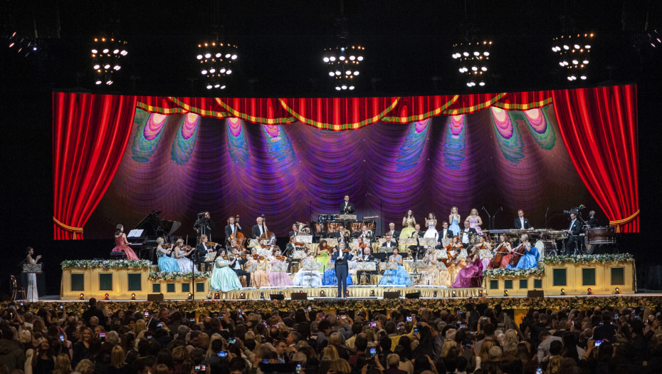 Andre Riue očarao Beogradsku publiku 