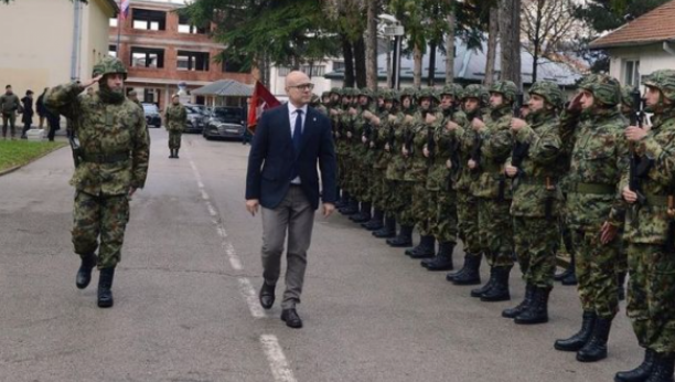 U toku je raspoređivanje jedinica Vojske Srbije duž administrativne linije