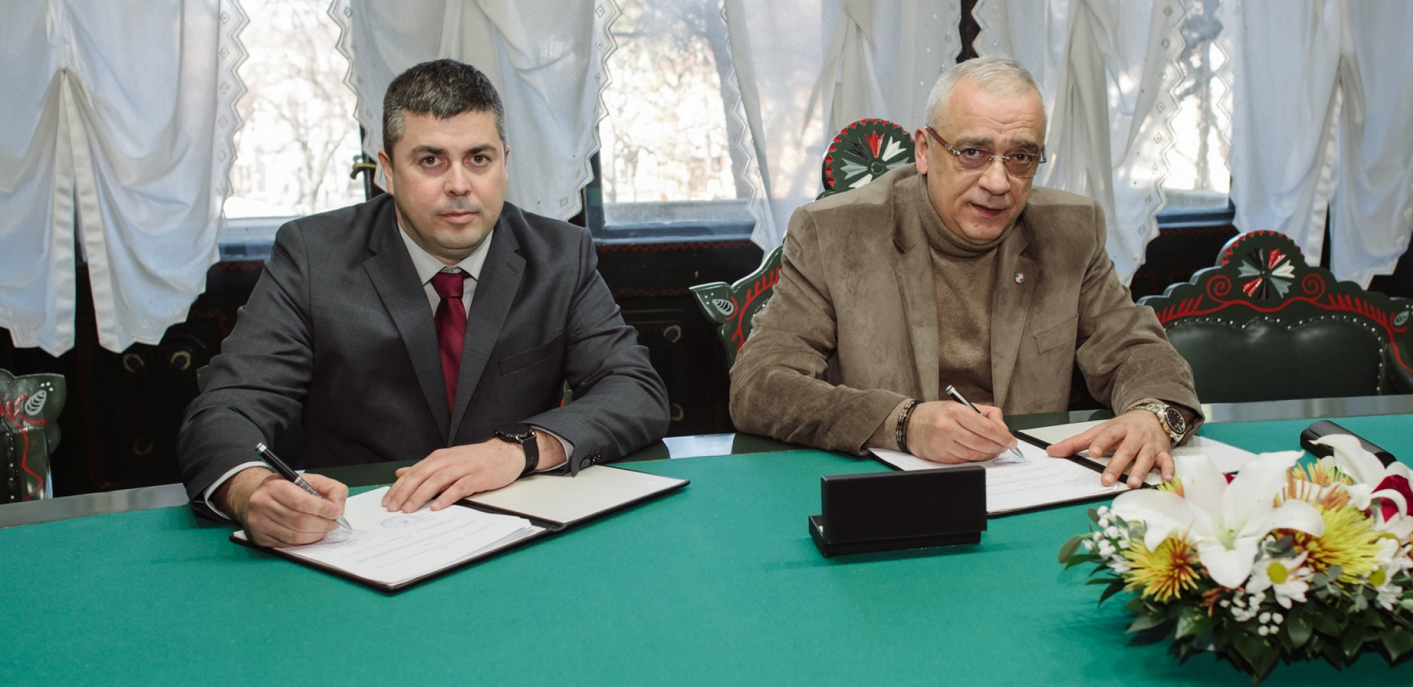 BAKIĆ I ERCEG POTPISALI VAŽAN UGOVOR ZA SUBOTICU "Nova oprema  doprineće većem komunalnom redu u gradu"