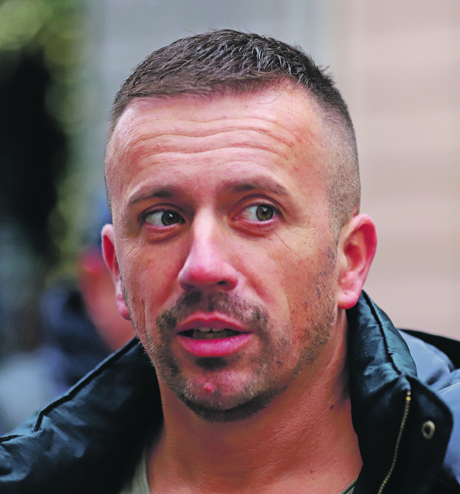 CRNI PETAK PROP'O! Srbi ove godine izgleda prozreli namere prodavaca, pa iskulirali sniženja