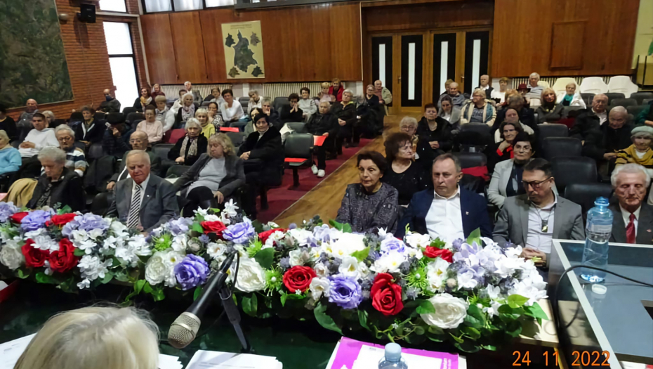 Najzad, ostvaruje se osnovni vrednosni stav PUPS - Solidarnost i pravda 3P: Penzije prate plate!