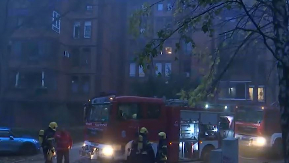 TRAGEDIJA NA CERAKU Nepokretna žena izgorela u požaru, muž pokušao da je izvuče iz buktinje! (FOTO)