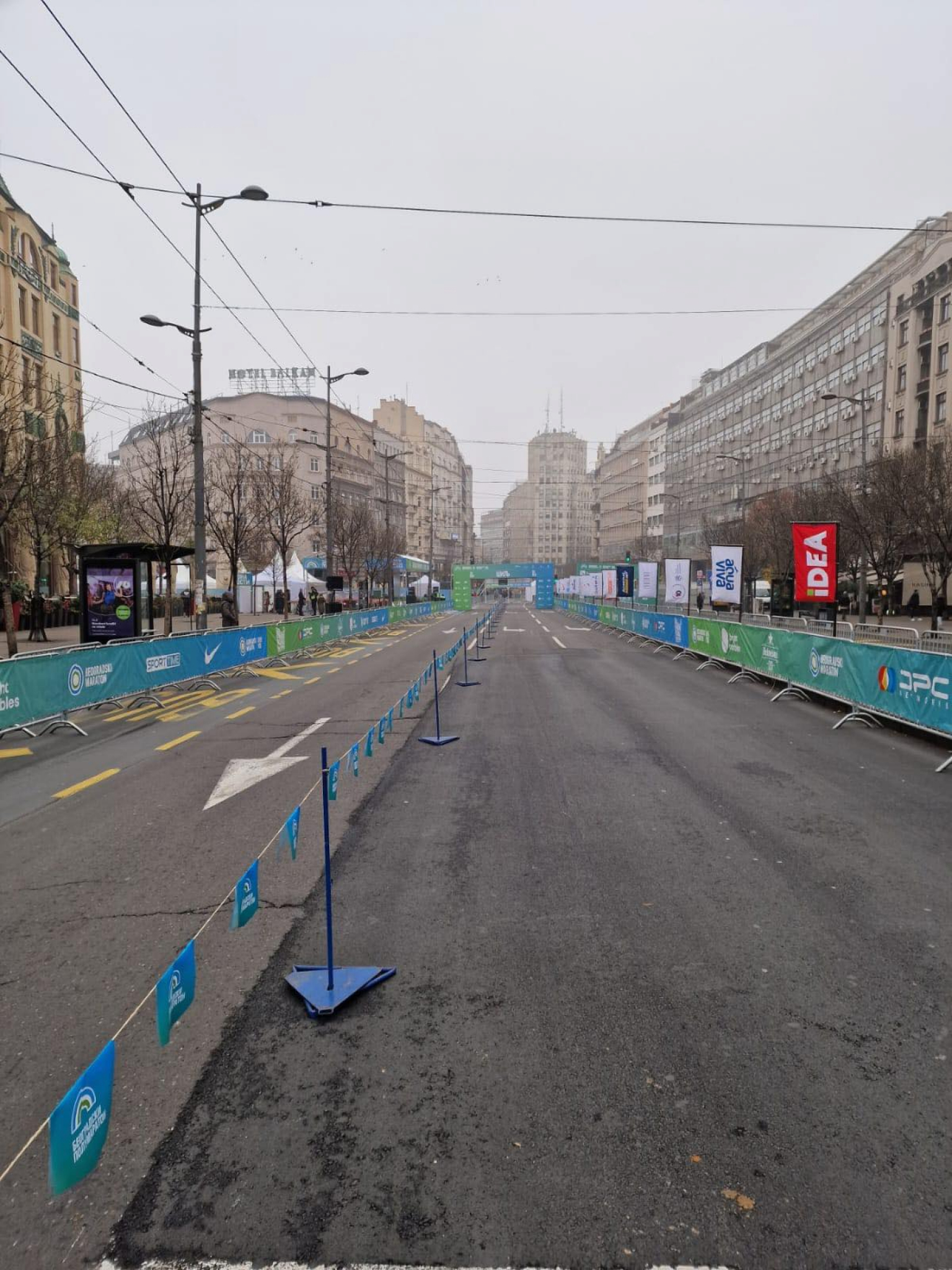 ODRŽAN TREĆI BEOGRADSKI JESENJI POLUMARATON Prave vrednosti u centru pažnje, Marokanac pobedio, pao i rekord (VIDEO)