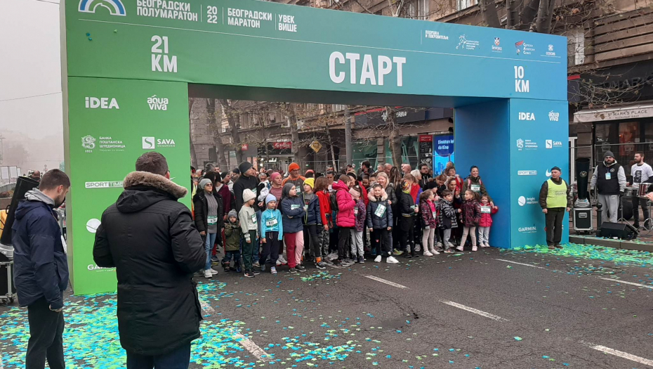 ODRŽAN TREĆI BEOGRADSKI JESENJI POLUMARATON Prave vrednosti u centru pažnje, Marokanac pobedio, pao i rekord (VIDEO)