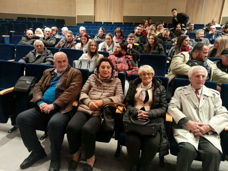 IMAMO REŠENJA ZA GRAD I ZA SELO Izborna Skupština PUPS - Solidarnost i pravda Zemun