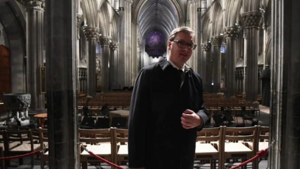 "FASCINIRAN SAM OVIM REMEK-DELOM" Vučić obišao katedralu Nidaros (FOTO)