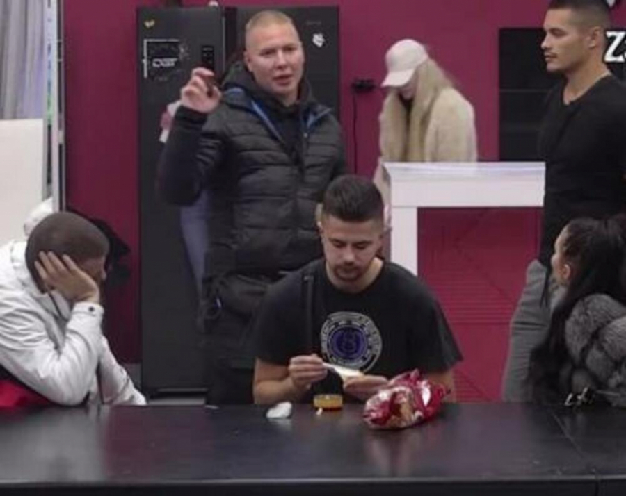 MUK ZA CRNIM STOLOM Brendon tvrdi da su Maja i on imali se*s, poručio Cveti da izbaci klip