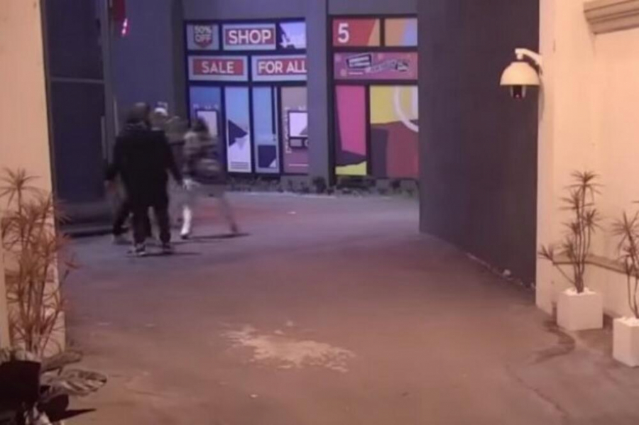 ZASTRAŠUJUĆE! STAKLO NA SVE STRANE, MAJA KRVNIČKI ŠAMARALA BILALA: Nikad veća DRAMA, on lomio sve pred sobom!