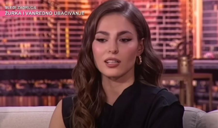 ŽELI JE ZA SEBE: Džejla Ramović otkrila koju bi pesmu maznula Priji, bez imalo zadrške priznala!