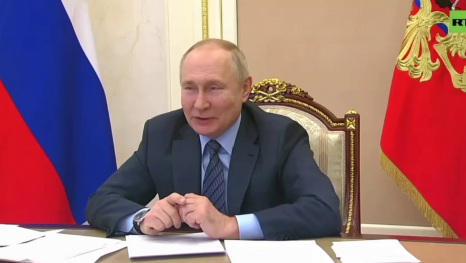 "MI SMO PAMETNI, A ONI NISU" Putin zagrmeo na svoje ministre (VIDEO)