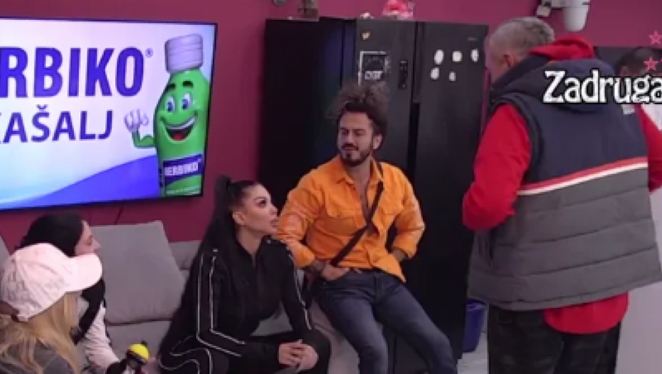 JEDVA ČEKA DA JOJ PREBACUJE OVO Mik Đuričić rekao Maji da jedva čeka da Milica i Car završe zajedno, ona mu odmah odbrusila