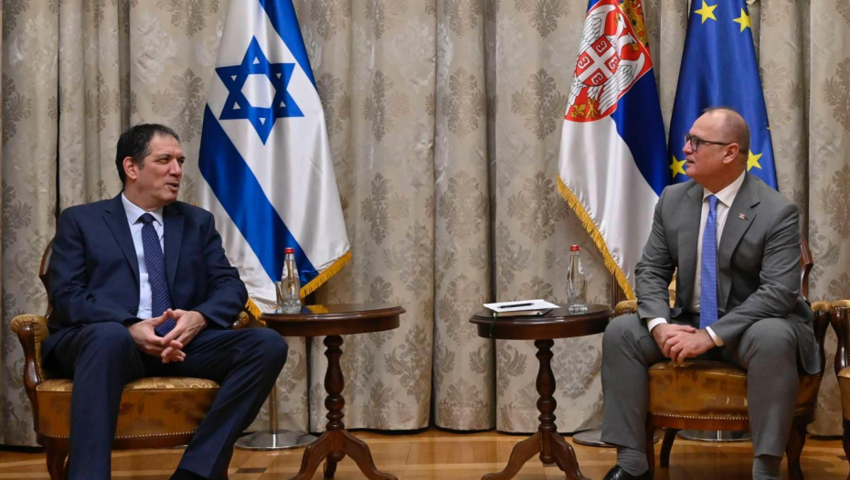 Ministar Vesić i ambasador Izraela o saradnji i negovanju kulture sećanja