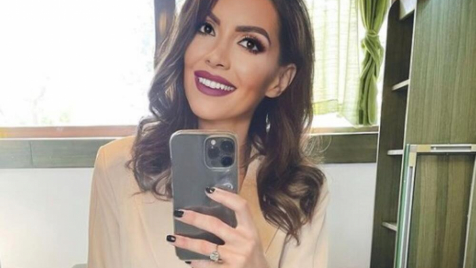 Voditeljka Jelena Simić