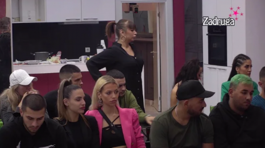 PUCA ''PRIJATELJSKI TROUGAO'' Zola raskrinkan pred Miljanom o skrivanju emocije i želje za njom