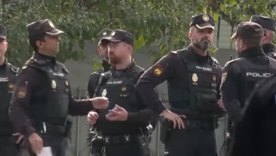 ZAPLENJENO 4,5 TONE KOKAINA Španska policija otkrila drogu na teretnom brodu kod Kanarskih ostrva