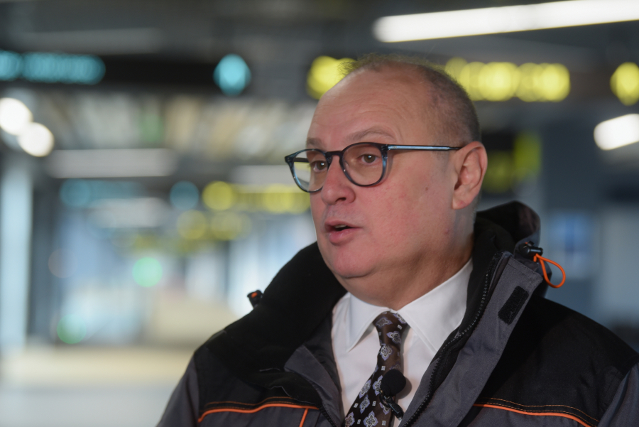 Vesić: Srbija danas i 2012. godine - kao NEBO i ZEMLJA