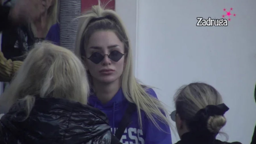 MAJKA ALEKSANDRE NIKOLIĆ BESNA KAO RIS, NE MOŽE DA SE SMIRI: Otkrila sve o raskidu njene ćerke i Dejana Dragojevića!