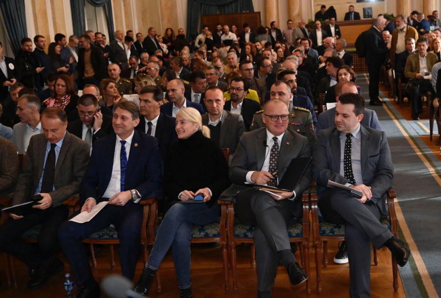 VESIĆ: Građevinski fakultet jedan od najvažnijih oslonaca razvoja Srbije