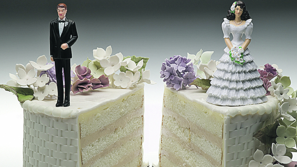 OTKRIVENO ZAŠTO BRAK PUCA Ovo je najčešći razlog zbog kojeg se ljudi razvode!