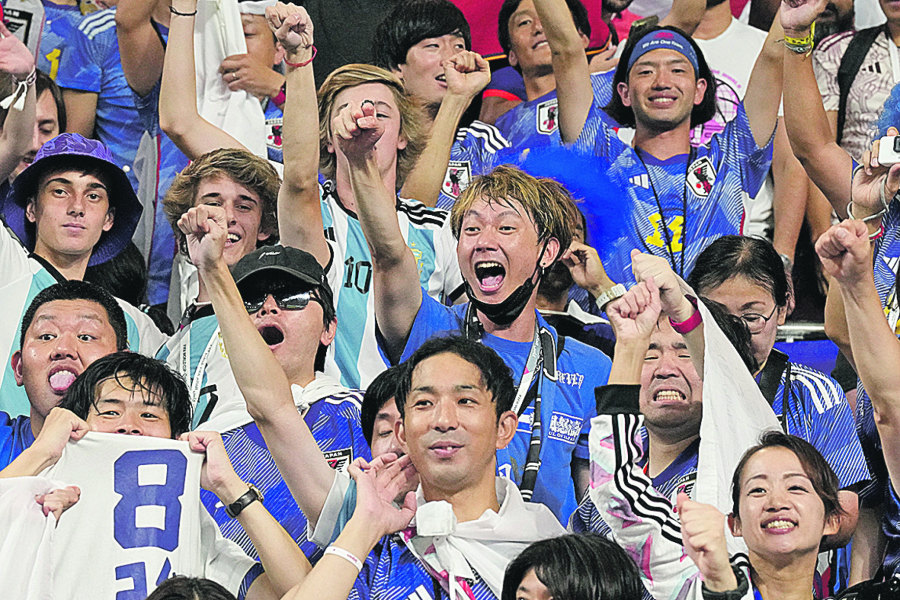 NIKAD LUĐI MUNDIJAL! Grupna faza u Kataru donela senzacionalne rezultate: FUDBAL NAGLAVAČKE!