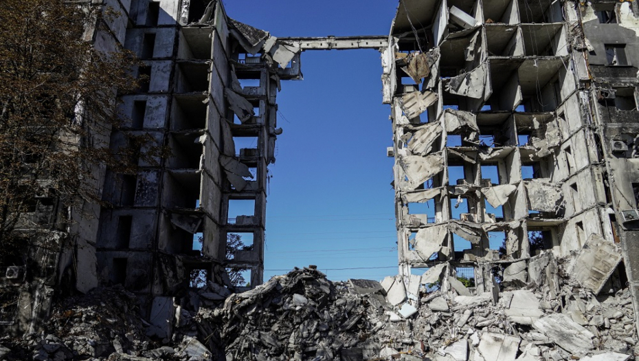 ODAVDE NEMA POVLAČENJA! Rusi podigli čeličnu bazu u najvećem osvojenom gradu!