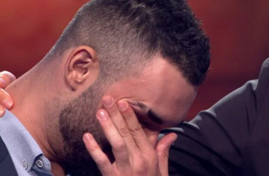 TAKMIČAR ZVEZDE GRANDA SE GUŠIO U SUZAMA, POTPUNO SE SLOMIO PRED SVIMA: Njegova tragična sudbina će vas dovesti do suza! (FOTO)