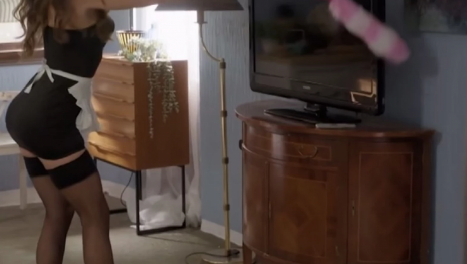 Nina Seničar u provokativnom izdanju