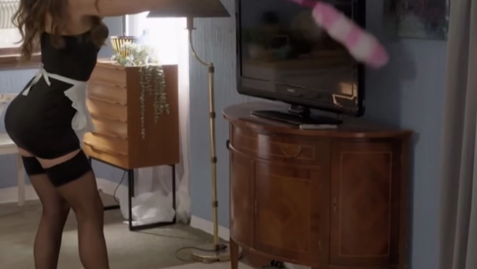 Nina Seničar u provokativnom izdanju