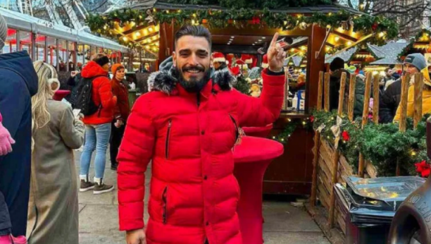 JOŠ MALO I GOTOVO Darko Lazić pokazao kako izgleda rana nakon operacije, uskoro skida konce (FOTO)