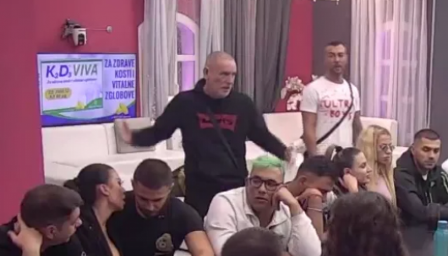 OPŠTI RAT Car skočio u Majinu odbranu, svi se urotili protiv njih: Dabogda crkla!