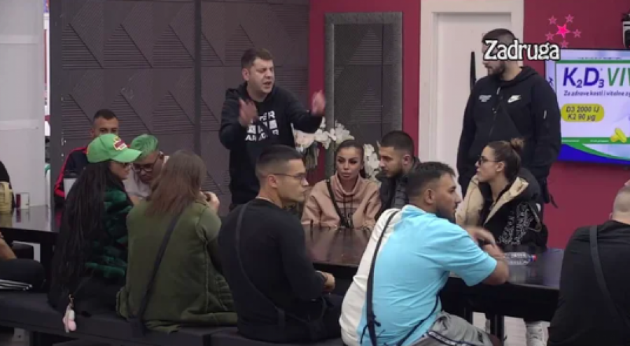 OPET JE RASPLAKAO Lazar Čolić Zola još utiče na Miljanu, ona spustila glavu: Zauvek je kraj