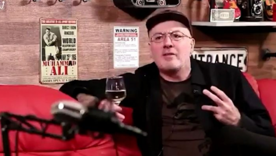 "BIOLOŠKI SAM HRVAT, ALI PO PONAŠANJU SRBIN, ONI SU BAHATI" Skandalozna izjava hrvatskog pevača, na Internetu nastao HAOS! (VIDEO)