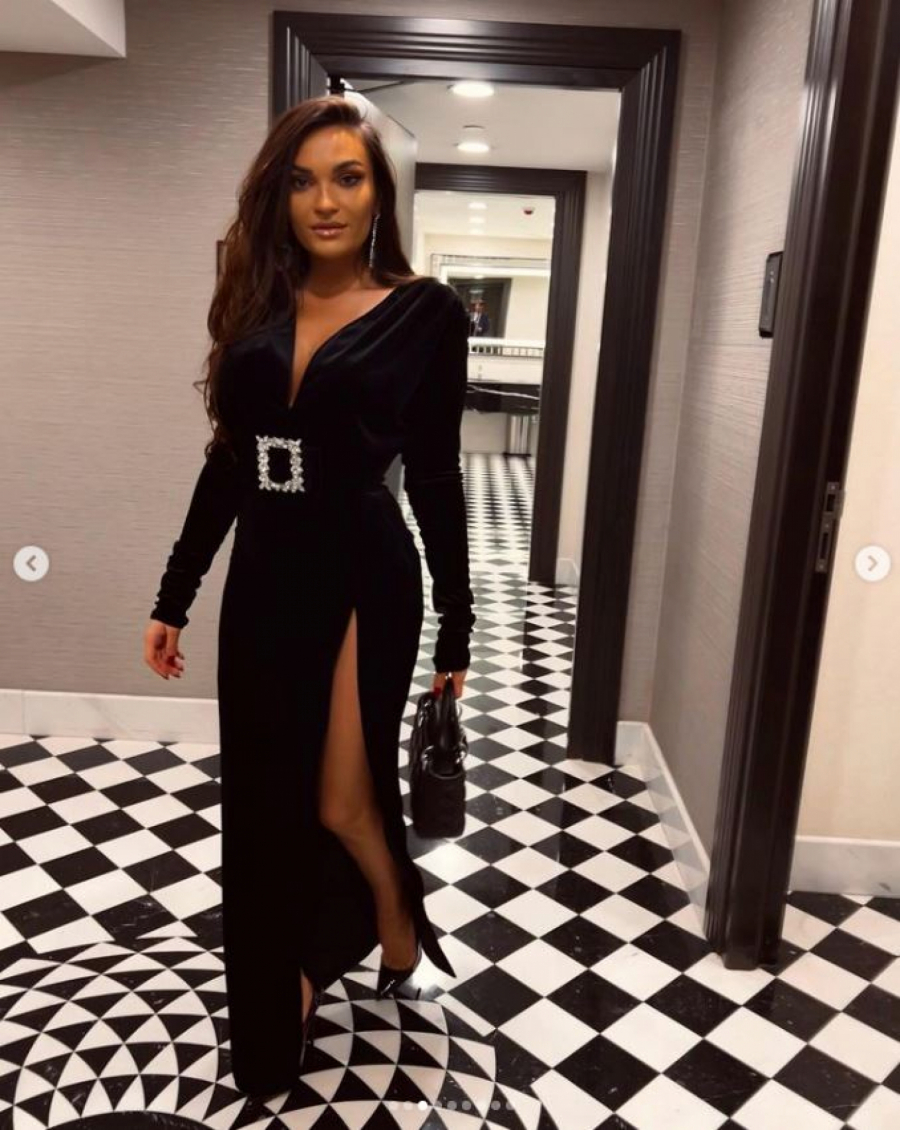 ZAPALILA DRUŠTVENE MREŽE Tamara Milutinović nikad se*sepilnija, KOMENTARI PLJUŠTE (FOTO)