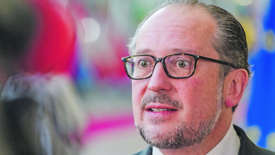 ŠALENBERG: EVROPI JE POTREBNA RUSIJA Nemački ministar ima jedan uslov za rezgovore sa Moskvom