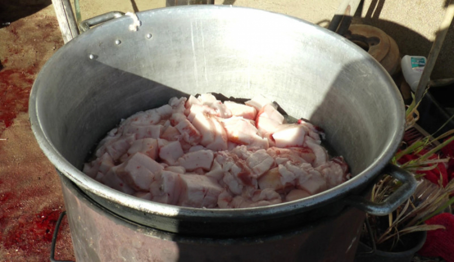 REŠENA MISTERIJA CENE ČVARAKA Nekada sirotinjska hrana, danas traženiji od kulena i kobasice