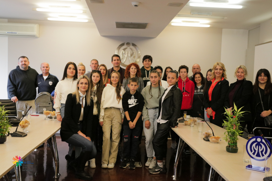 „Dunav osiguranje“ stipendira najuspešnije učesnike SIM-a