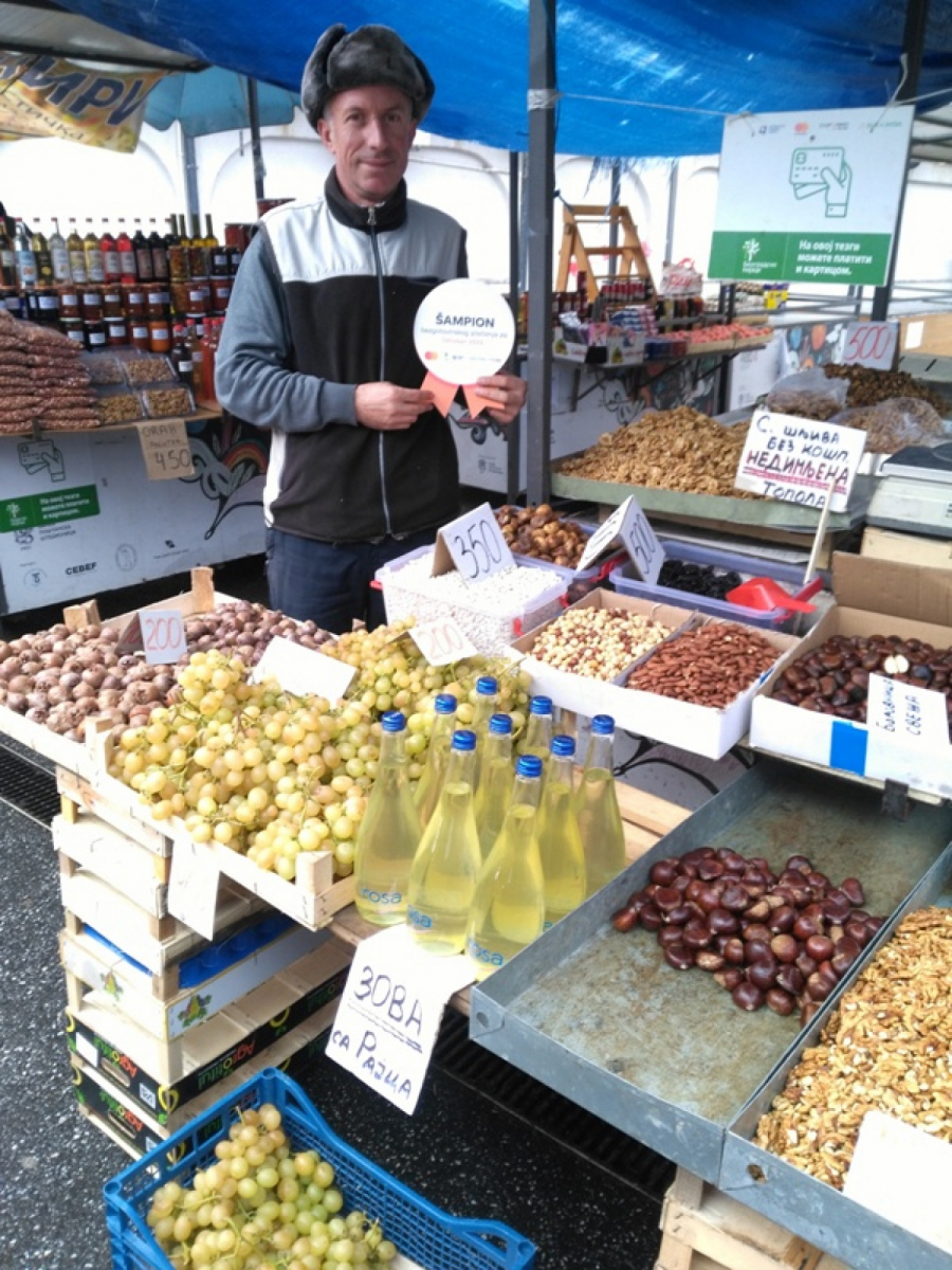 Uručene nagrade šampionima bezgotovinskih transakcija za oktobar mesec