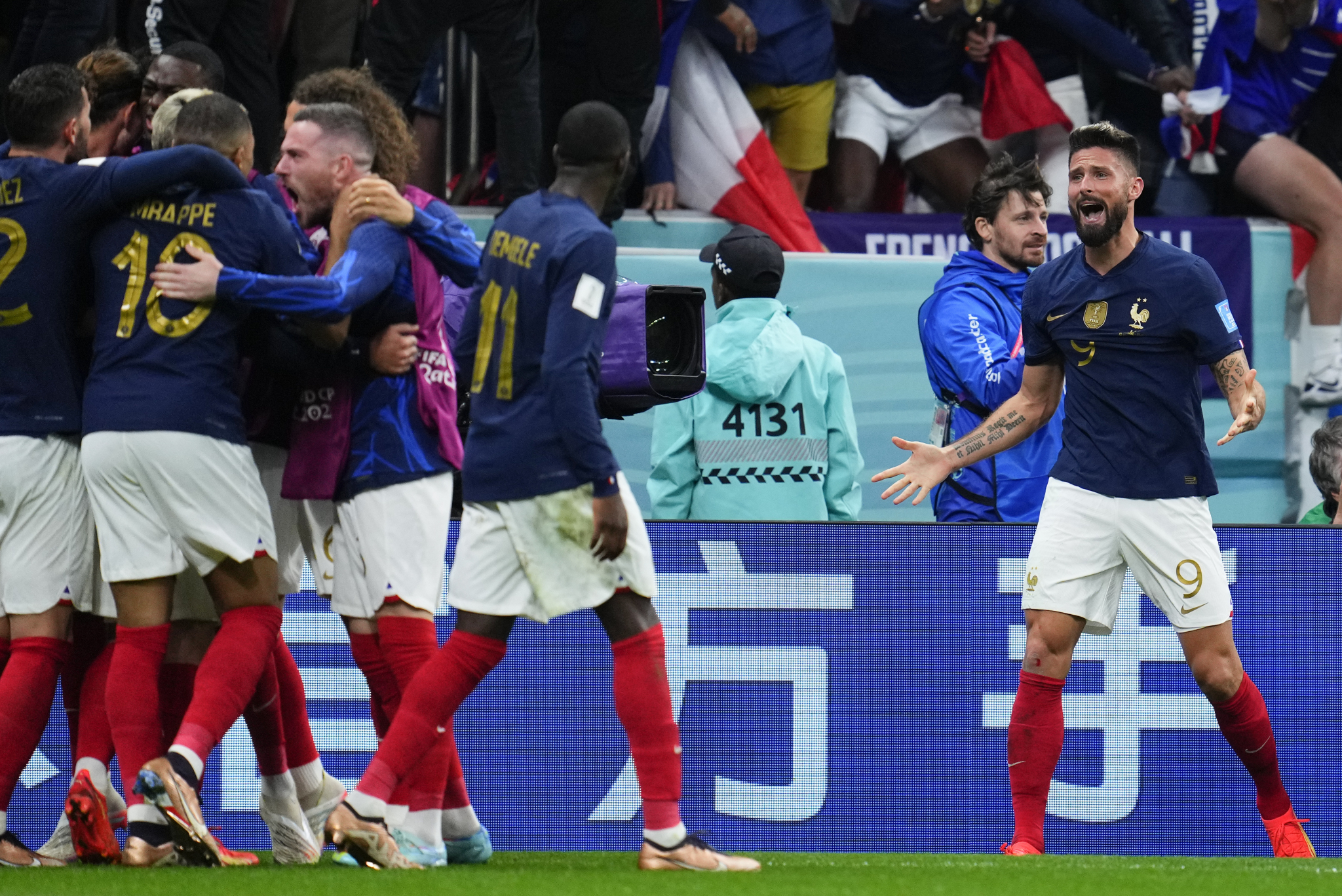 ZA VEČNOST I ISTORIJU Argentina i Francuska igraju za treću titulu na Svetskim prvenstvima - Mesi protiv Mbapea u Kataru