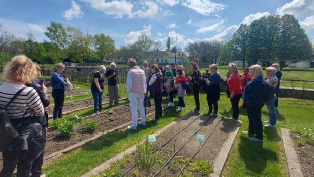 Učesnici četvrte studijske posete u okviru projekta AGRINNO2 posetili kuću lekovitog bilja u Mađarskoj