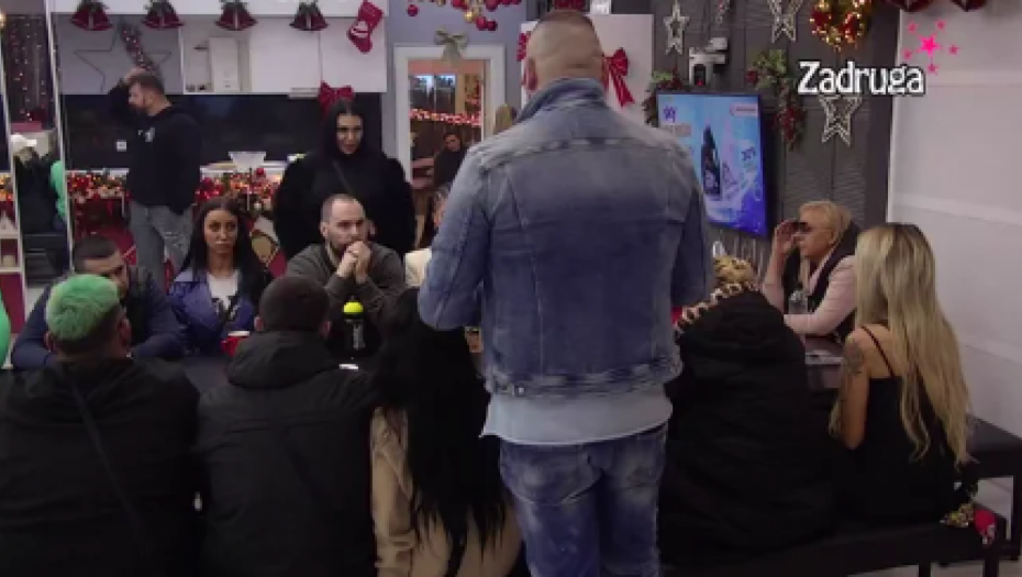 DA ČOVEČANSTVO ZAVISI OD TOGA, NE BIH JE JE*AO Car srčano branio Aleks, udario na Takija, Maja pobesnela