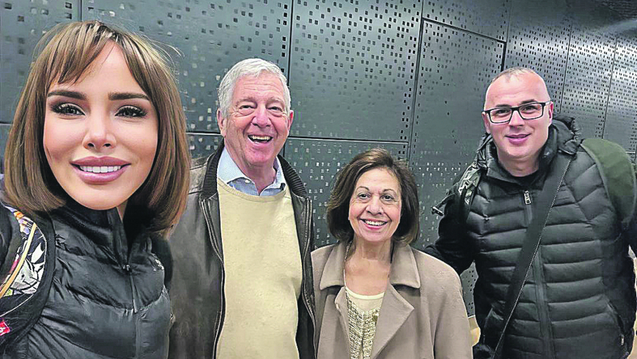 PLAVA KRV Rijaliti kruna ili kruna na rijalitiju?