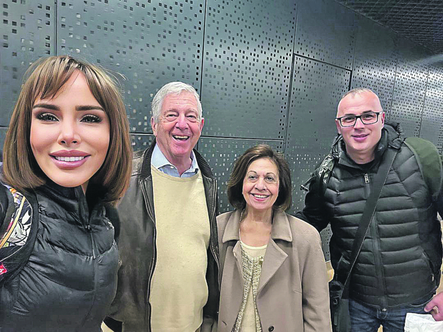 PLAVA KRV Rijaliti kruna ili kruna na rijalitiju?