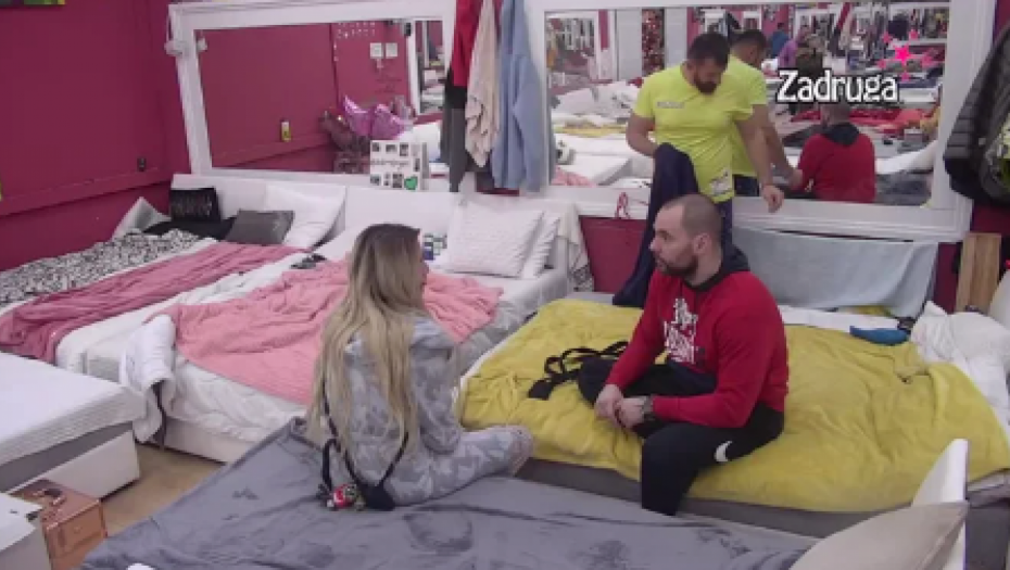 MORALA JE DA MU KAŽE Aleksandra strahuje od ovoga, tražila savet od Zvezdana