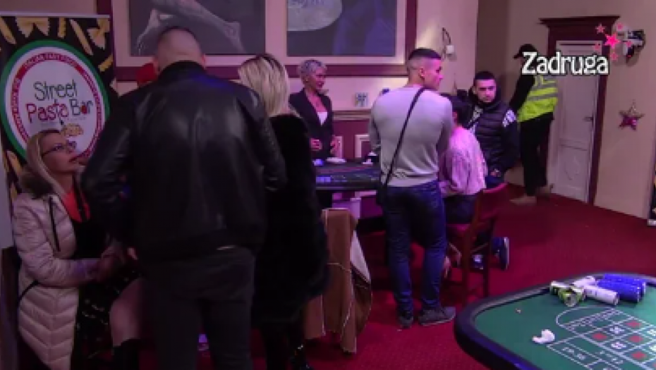 NIGDE IH NEMA Car i Aleks krenuli da sprovode zadatak, rekli Mariji da su Miljana i Zola nestali