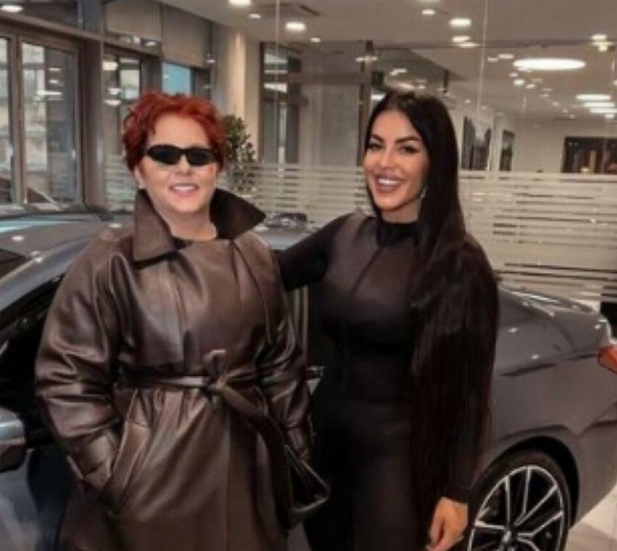 NEĆETE VEROVATI KAKO IZGLEDA MAJKA SEKE ALEKSIĆ: Javnost ostala bez teksta, kao da su sestre! (FOTO)