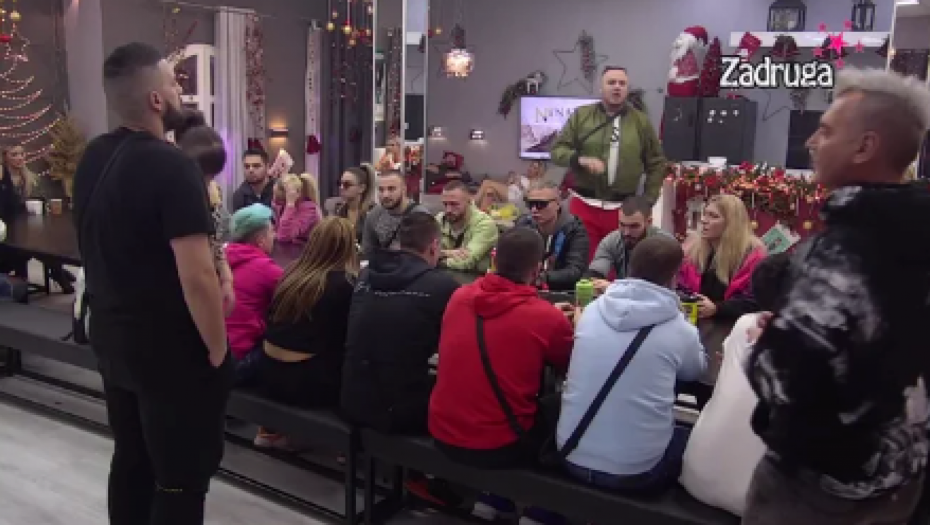 TI SI KORISTOLJUBIVA, A NE JA Car i Zola osuli rafalnu paljbu po Mariji zbog toga što Bebici prašta sve, skandal