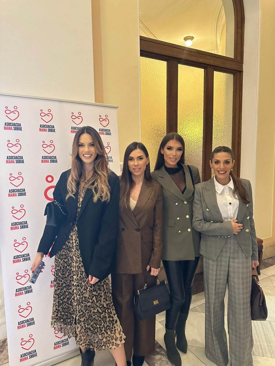 Srbija je uz majke! SVETLA BUDUĆNOST ZA LEPŠI I JAČI POL Asocijacija mama Srbije održala prvu konferenciju